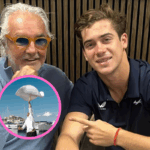 Flavio, Colapinto y una imagen de la campaña de la pizzeria que se abrirá en Ibiza.