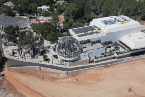 Vista a&eacute;rea de [UNVRS] (Foto: Dwayne Muffin v&iacute;a YouTube)