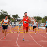 Quique Llopis vuela en el 110 metros vallas