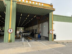 Taxis siendo inspeccionados