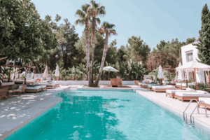 Zona de la piscina en Las Mimosas Hotel (Foto Las mimosas)