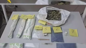 Droga incautada por la Guardia Civil.