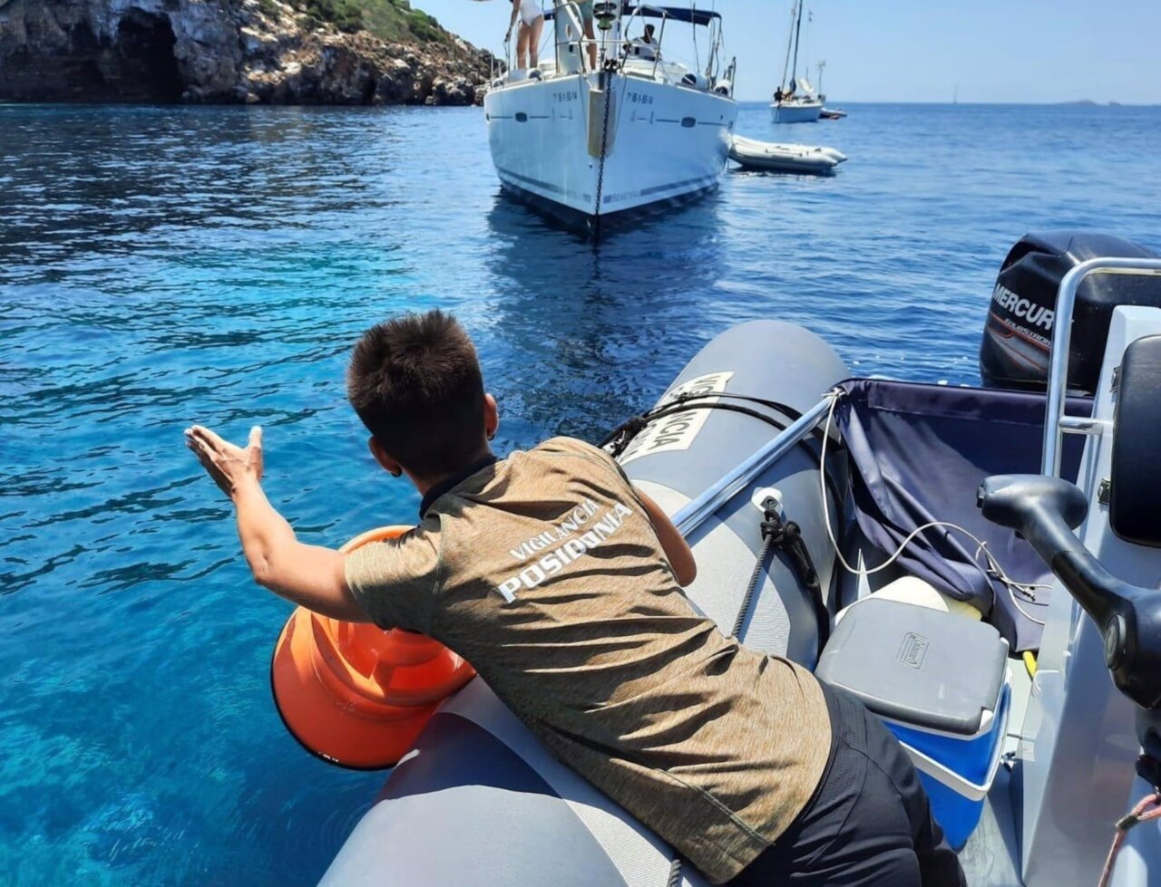 El Govern activará el servicio para vigilar la posidonia este jueves con una nueva tecnología de geolocalización
