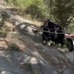 Cuerpo de bomberos durante el rescate. Bombers d'eivissa