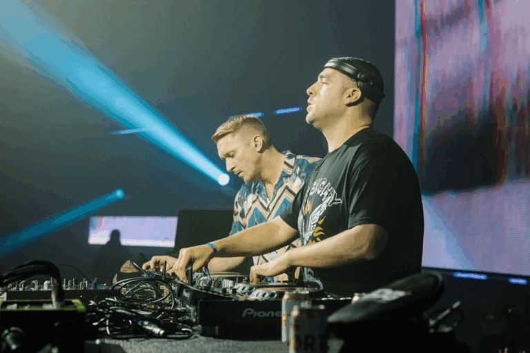 El dúo de DJs CamelPhat (Foto Archivo)