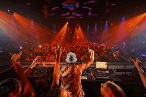 Flower Power en Pacha Ibiza Archivo