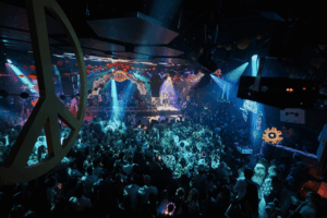 Flower Power en Pacha Ibiza Archivo