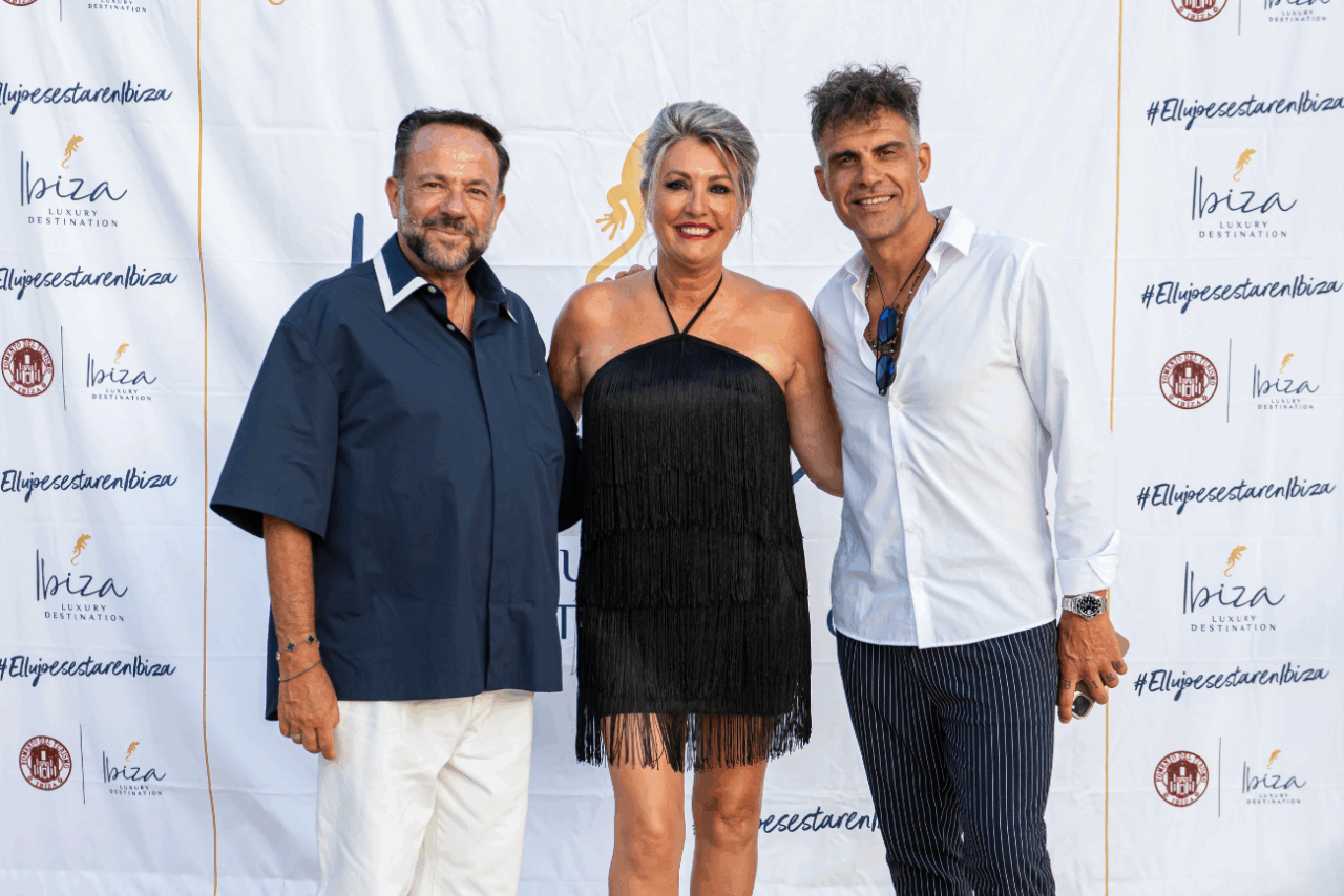 Francisco Ferrer y Óscar Pereiro, junto a la presidenta de Ibiza Luxury Destination, Nuria Moreno Francisco Ferrer y Óscar Pereiro, junto a la presidenta de Ibiza Luxury Destination, Nuria Moreno