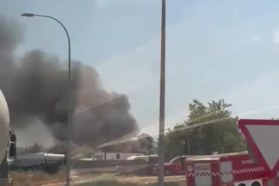 Incendio en Can Rova 2