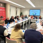 Instantanea de la primera reunión convenio hostelería. UGT Balears