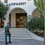 La Guardia Civil en el Ayuntamiento de Sant Josep por la investigación de 'Magister dixit'