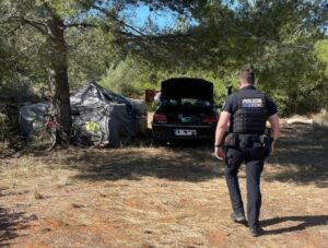 La Policia Local de Sant Joan inspecciona acampadas ilegales