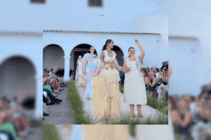Natalia Mart&iacute;nez Nieto, ganadora de Futur Adlib 2025, saluda al p&uacute;blico tras presentar su colecci&oacute;n &ldquo;Balearic&rdquo;