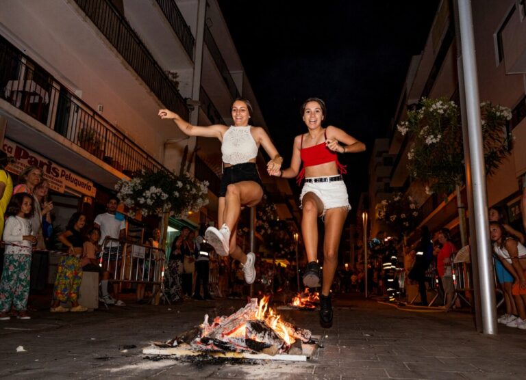 Nit de Sant Joan en Santa Eulària. Archivo
