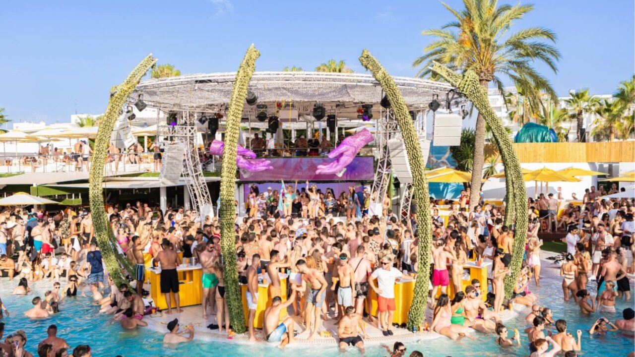 Pool party en O Beach Ibiza