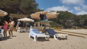 Hamacas y kiosco en Santa Eularia