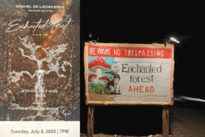 A la izquierda la informacion para la fiesta. A la derecha, uno de los carteles en el camino