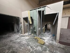 Denuncian a un empresario por destrozar unas naves que alquiló en Ibiza y de las que fue desahuciado