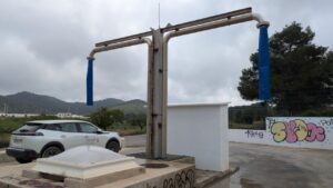 Dispensadora de agua en Ibiza.