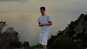 El joven de Santa Eularia que quiere estudiar en una prestigiosa universidad internacional.