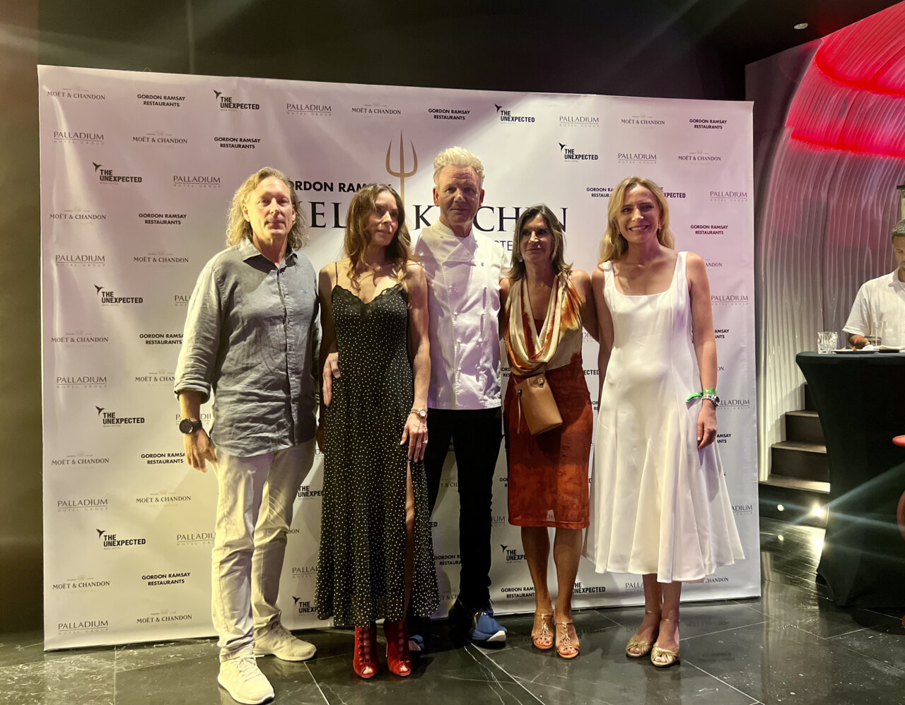 IMG 6983 Gordon Ramsay llega a Hell´s Kitchen Ibiza junto a su esposa Tana, y son recibidos por Carmen Matutes Prats, directora ejecutiva de Palladium Hotel Group