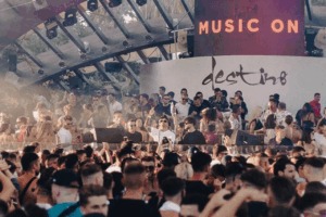 Music On en Destino Ibiza. Archivo