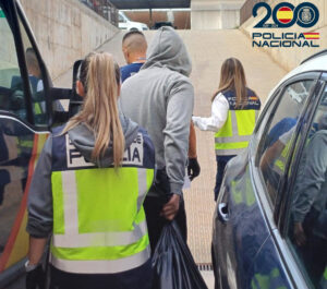 Patrón de una patera, detenido por la Policía Nacional.