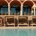 Piscina en Cala San Miguel Ibiza Resort, Colección Curio by Hilton.