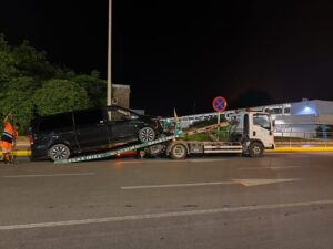 Taxi Pirata en el Aeropuerto. Redes Sociales