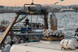 Tradicional procesión marinera. Archivo