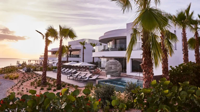 7Pines de Ibiza.