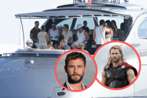 Chris Hemsworth en un yate en Ibiza con amigos