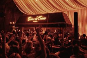 Cr&eacute;me de Cr&eacute;me en Playa Soleil. Redes Sociales Cr&eacute;me de Cr&eacute;me