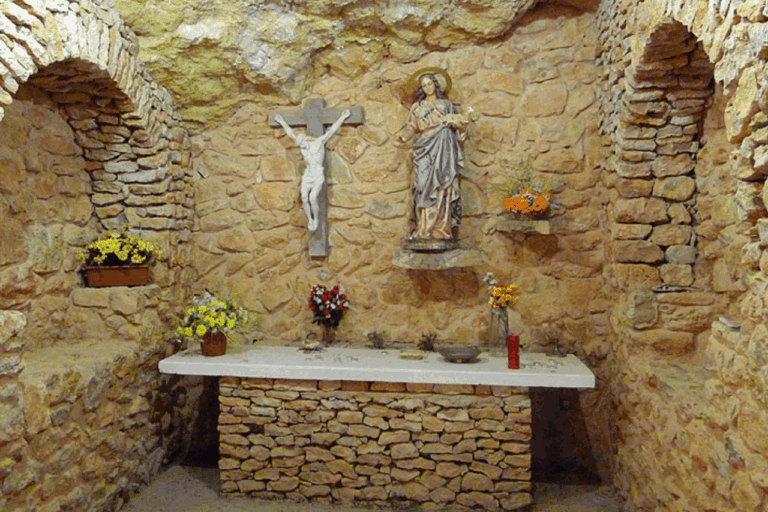 Cueva de Santa Inés en Sant Antony, Ibiza.