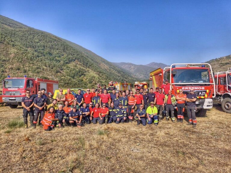 El contingente balear de emergencias desplazado para luchar contra los incendios de Castilla y León regresa a las Islas.