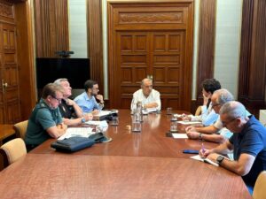 Cruz Roja ofrecer&aacute; tres comidas diarias a los migrantes que pasen m&aacute;s de una noche en los puertos de Baleares