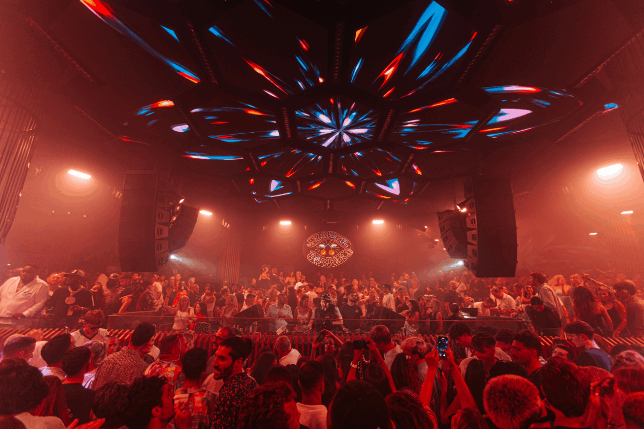 Flower Power en Pacha Ibiza. Archivo