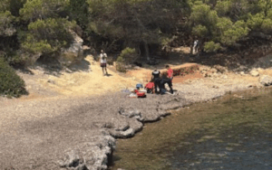 Intentan reanimar a una persona en Pou des Lleó