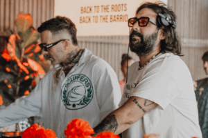 Les Castizos en Playa Soleil. Archivo