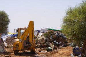 Retiro de residuos en Can Rova 2