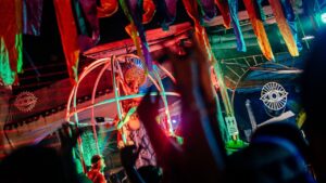 The Gardens of Babylon. Archivo