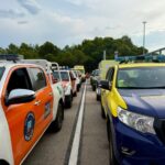 Vehiculos del contingente balear embarcando a la península.