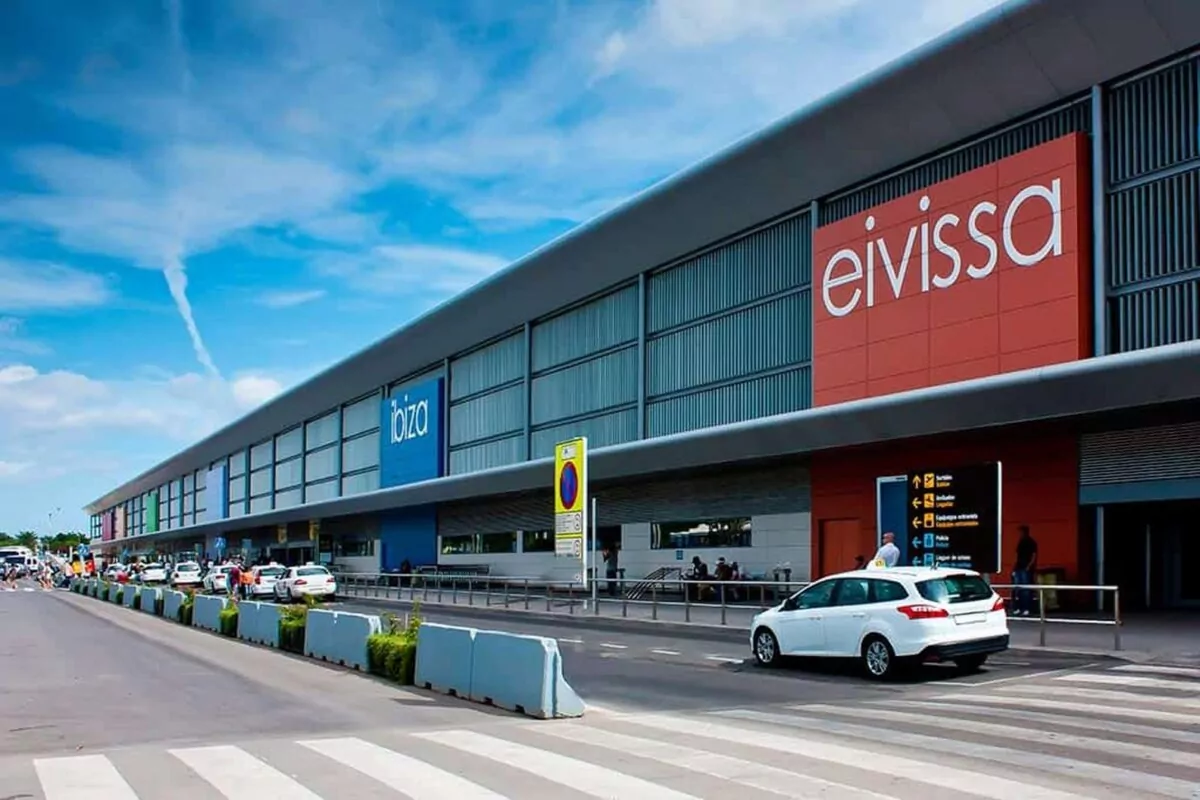 Aeropuerto de Ibiza Aeropuerto de Ibiza