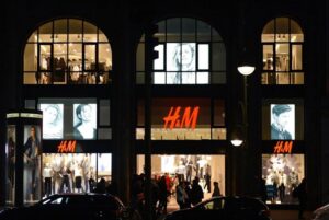 H&M