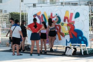 20250903 Ndp Primer Dia Joves Carrer Santa Eularia IMAGEN DE ARCHIVO