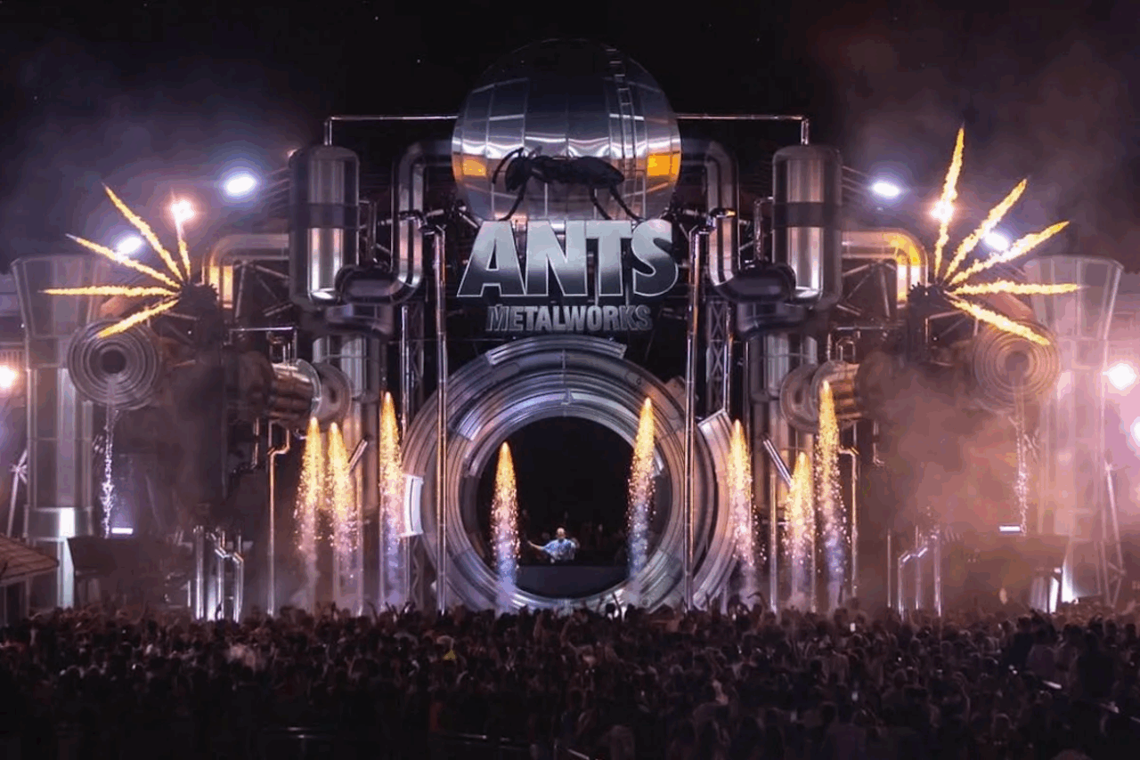 ANTS METALWORKS en Ushuaïa Ibiza. Archivo