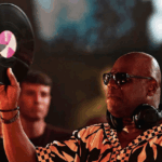 Carl Cox en una sesión de vinilos en [UNVRS]. Archivo