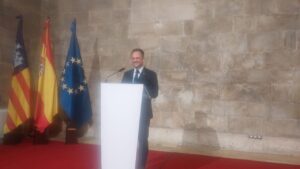 El diputado de Sa Uni&oacute;, Lloren&ccedil; C&oacute;rdoba, comparece en rueda de prensa.