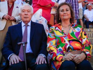 Curro Romero y su esposa