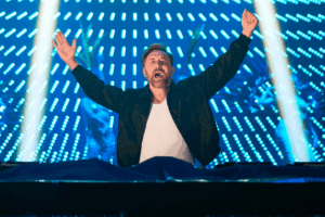 David Guetta en [UNVRS]. Archivo